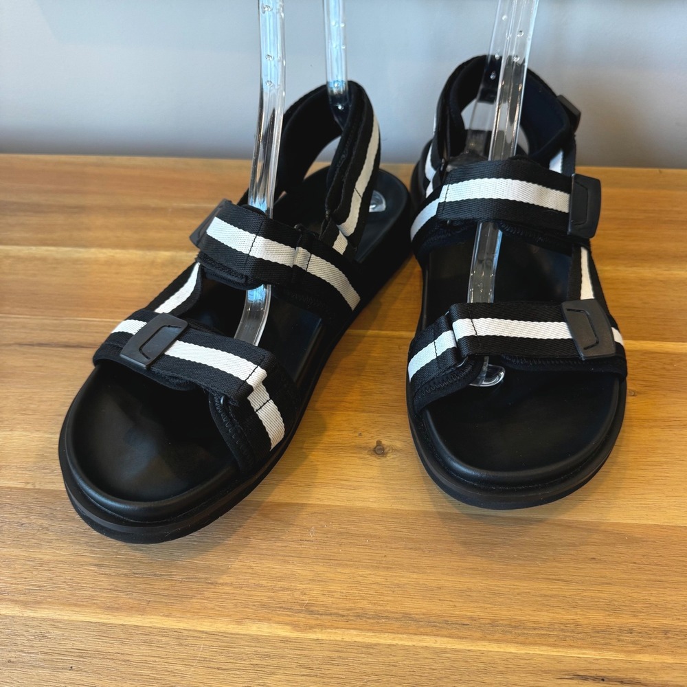 Saks Fifth Avenue Truro Men 11 M Black White Striped Strappy Sport Sandals Shoes